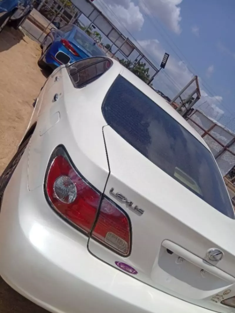 Lexus ES   - 2004