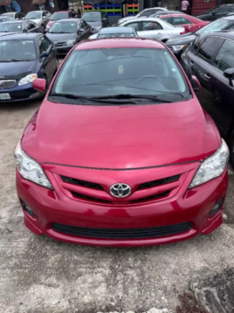 Toyota Corolla Sport   - 2013