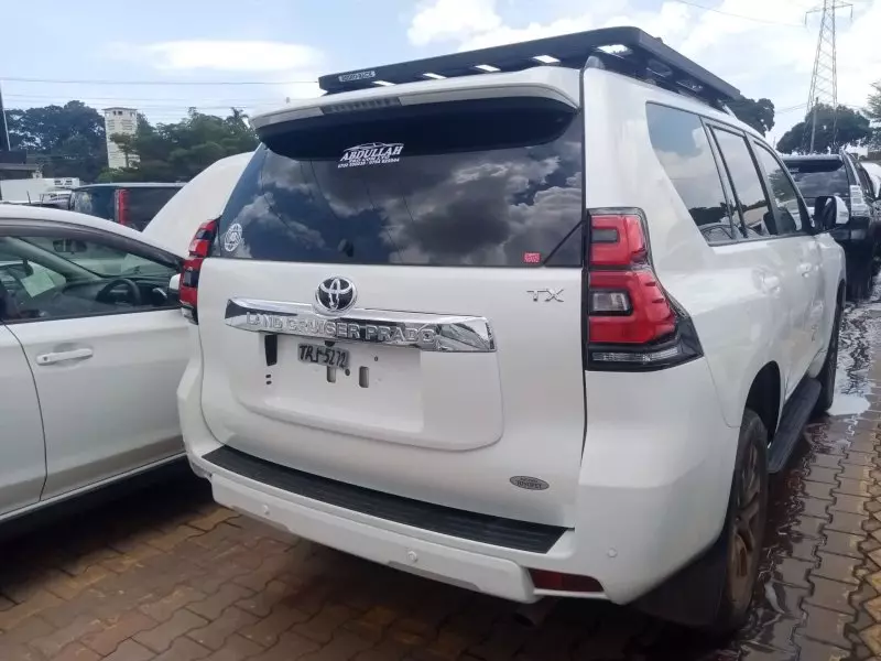 Toyota Landcruiser Prado   - 2022