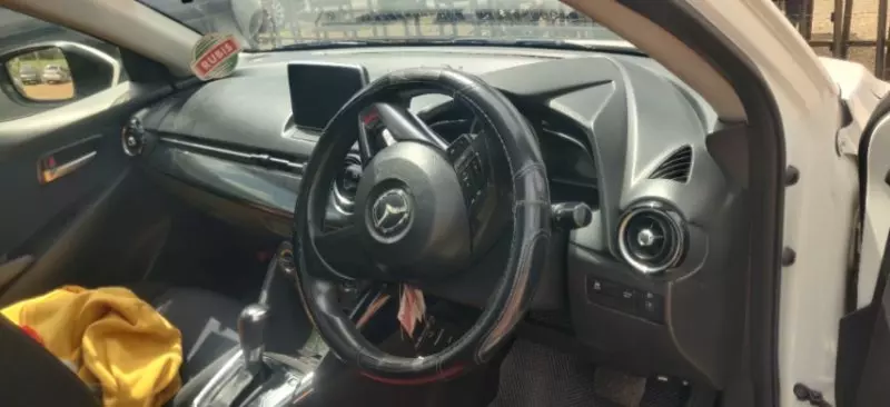 Mazda Demio   - 2015