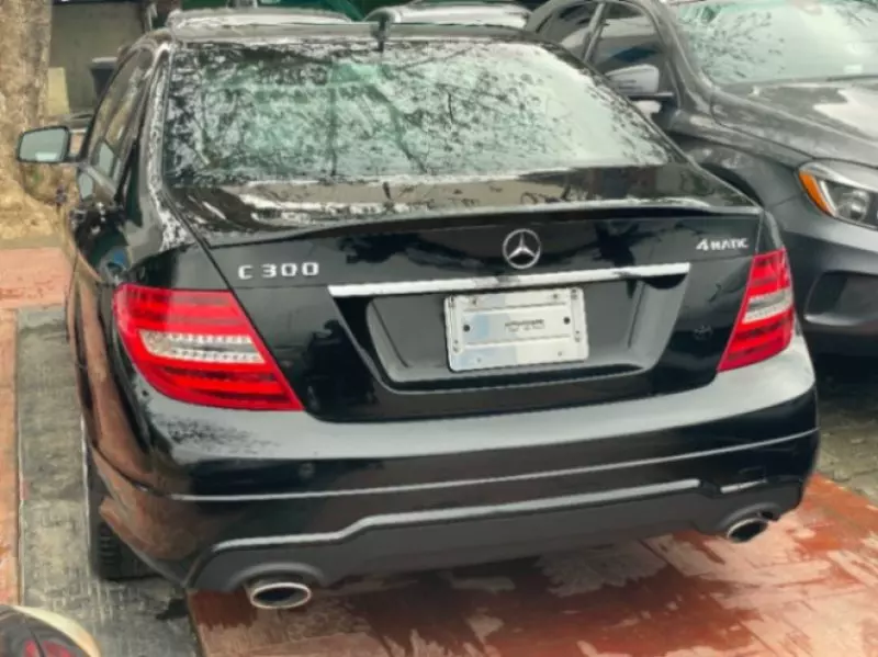 Mercedes-Benz C-Class   - 2013