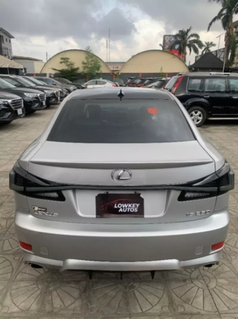 Lexus IS 250   - 2008