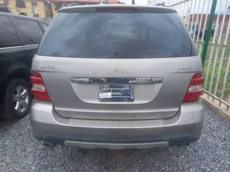 Mercedes-Benz ML 350   - 2008