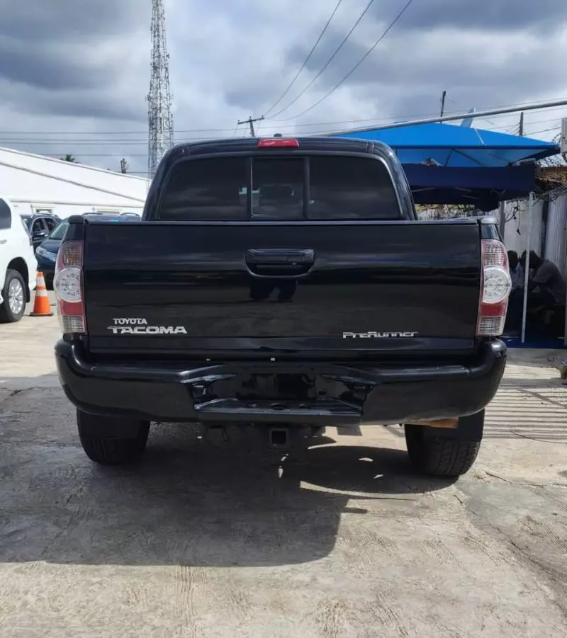 Toyota Tacoma   - 2009