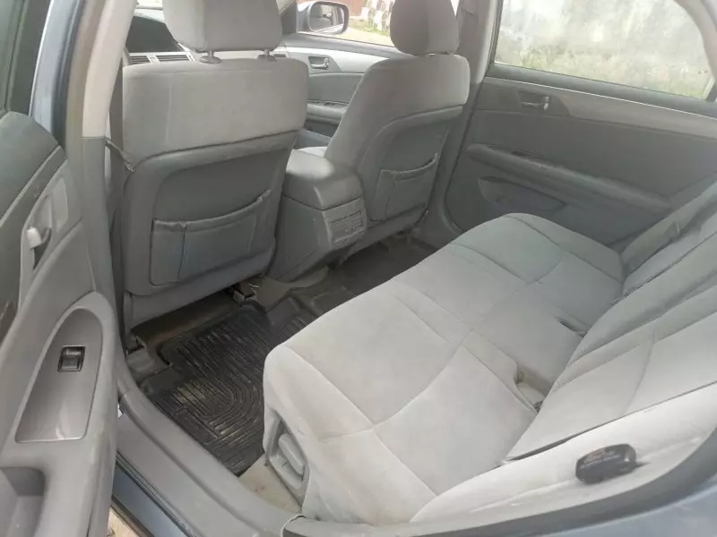 Toyota Avalon   - 2006