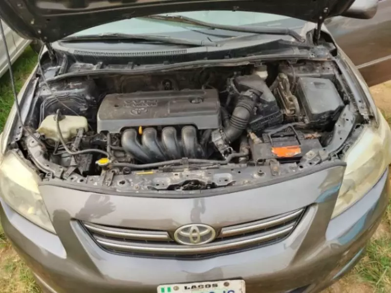 Toyota Corolla   - 2009