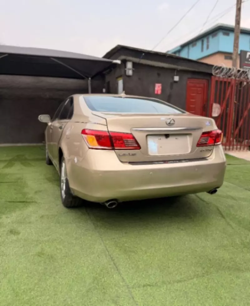 Lexus ES 350