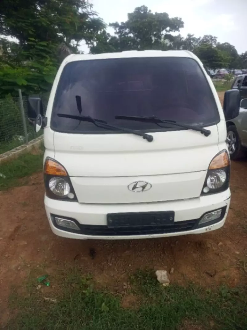 Hyundai HD TRUCK    - 2015