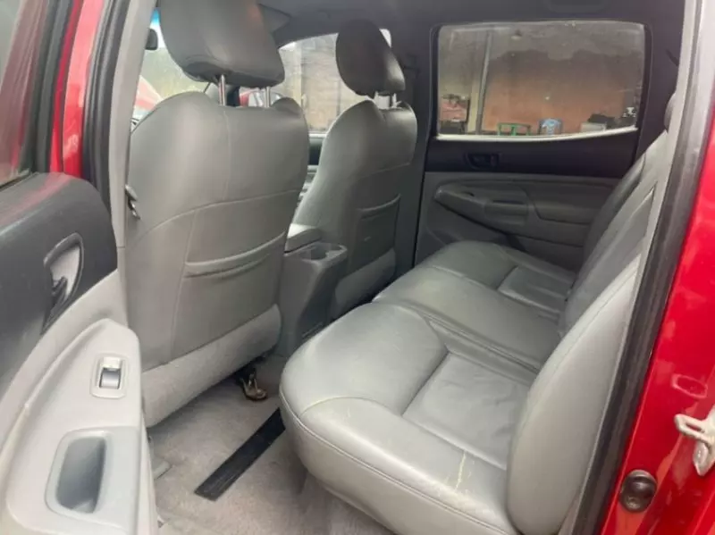 Toyota Tacoma   - 2008