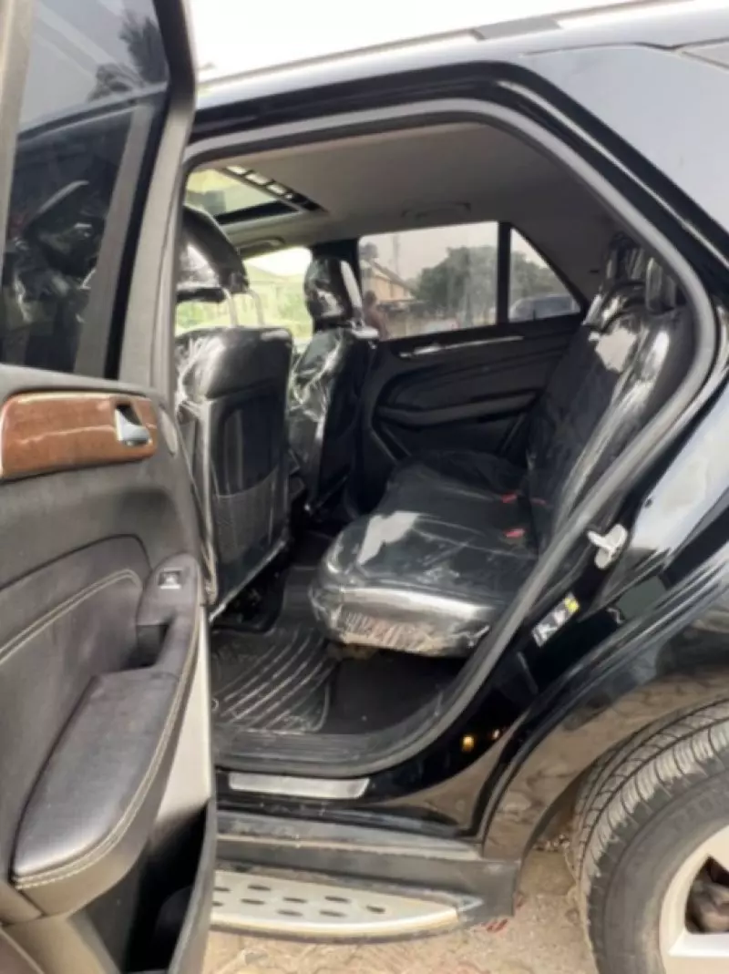 Mercedes-Benz ML 350   - 2013