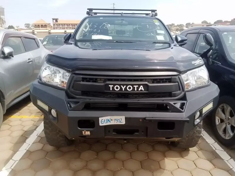 Toyota Hilux
