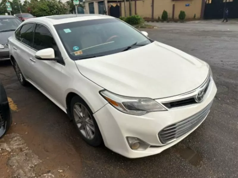 Toyota Avalon