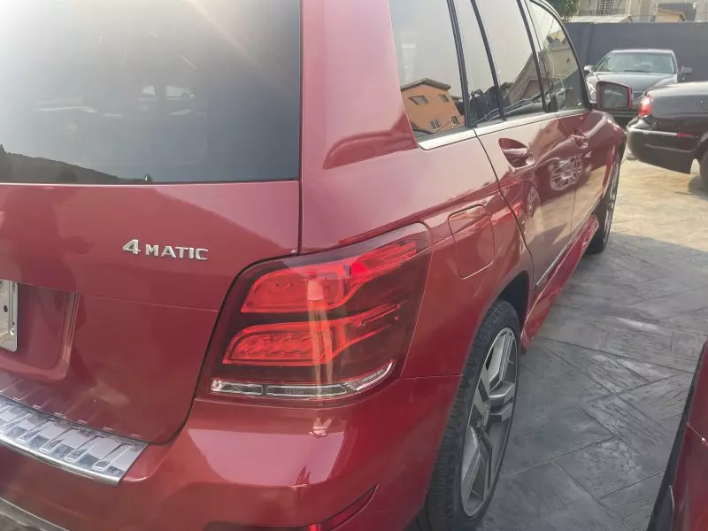 Mercedes-Benz GLK 350   - 2014