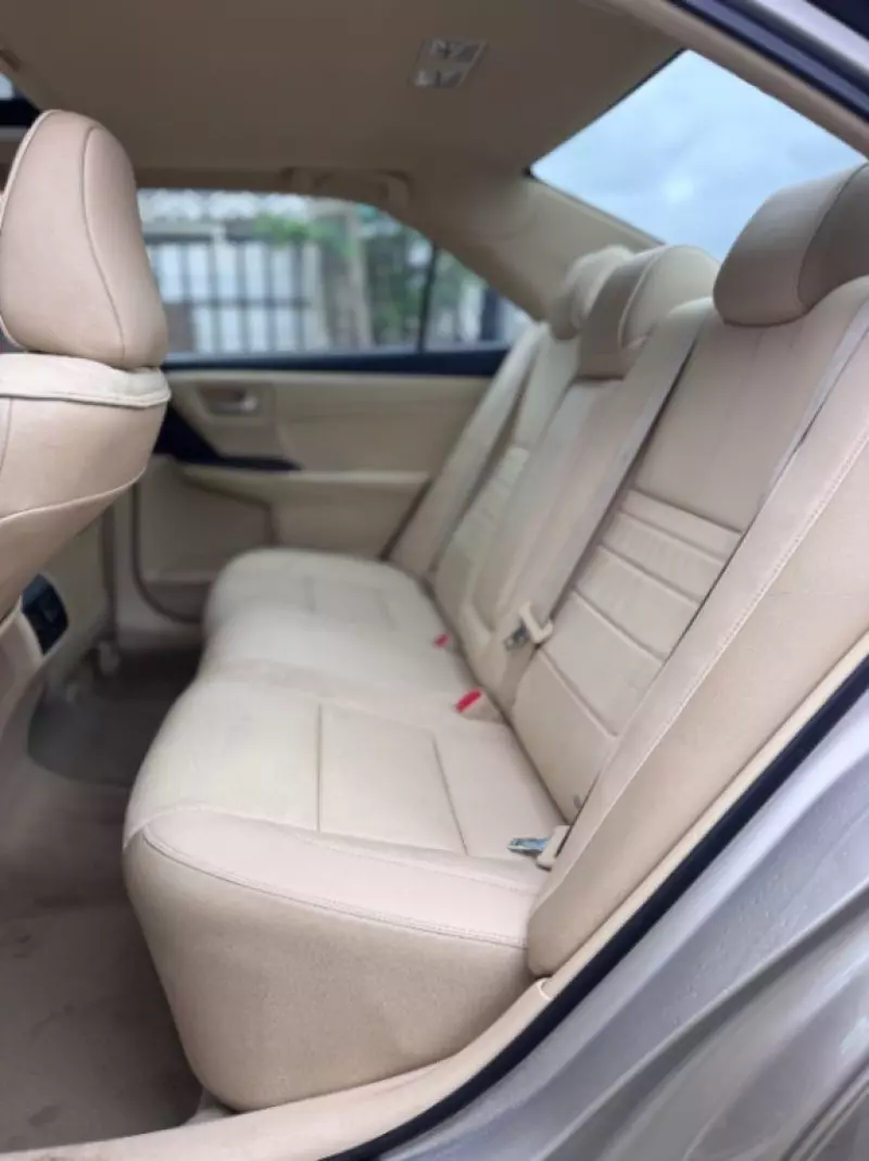 Toyota Camry   - 2015