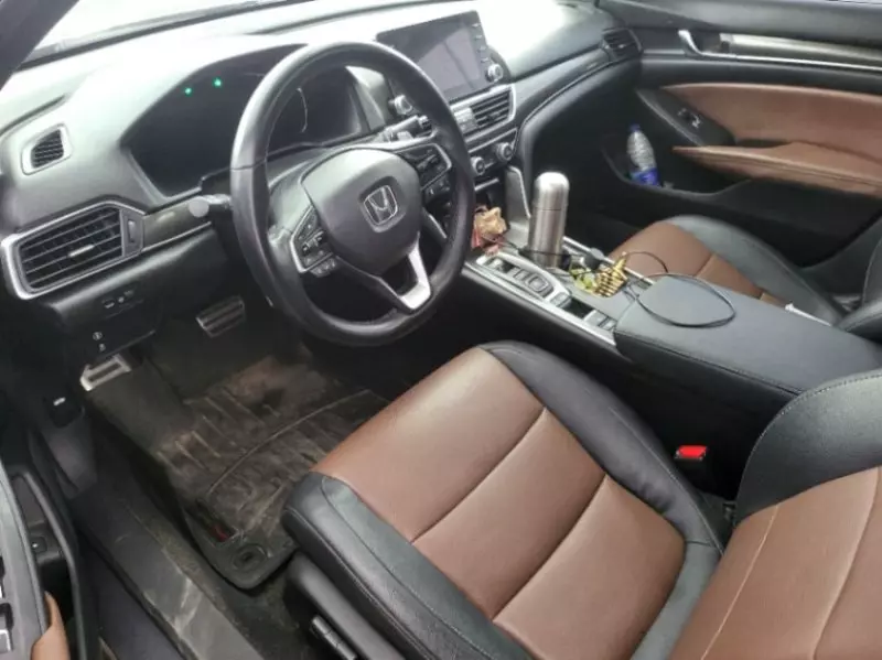 Honda Accord   - 2019