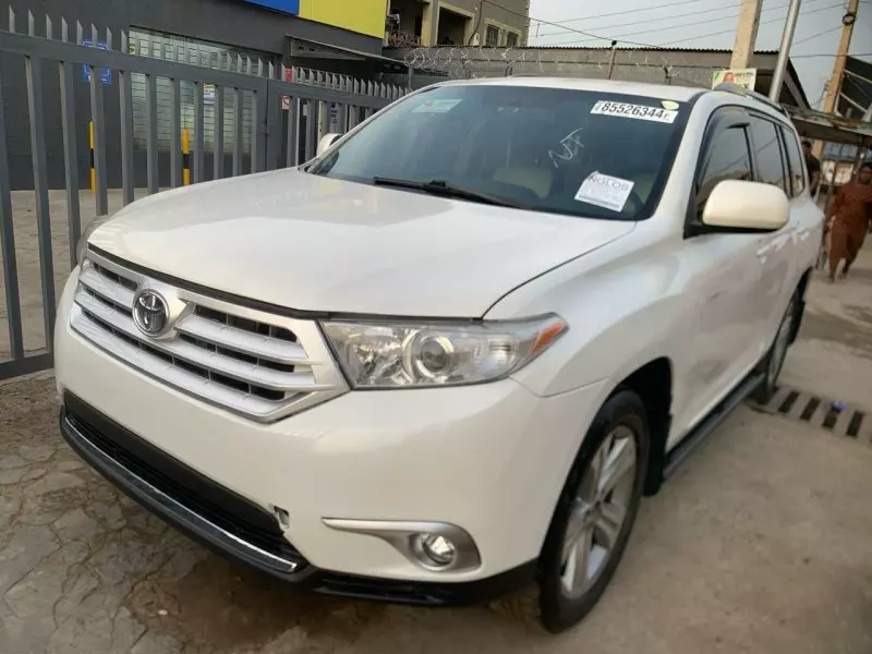 Toyota Highlander   - 2008