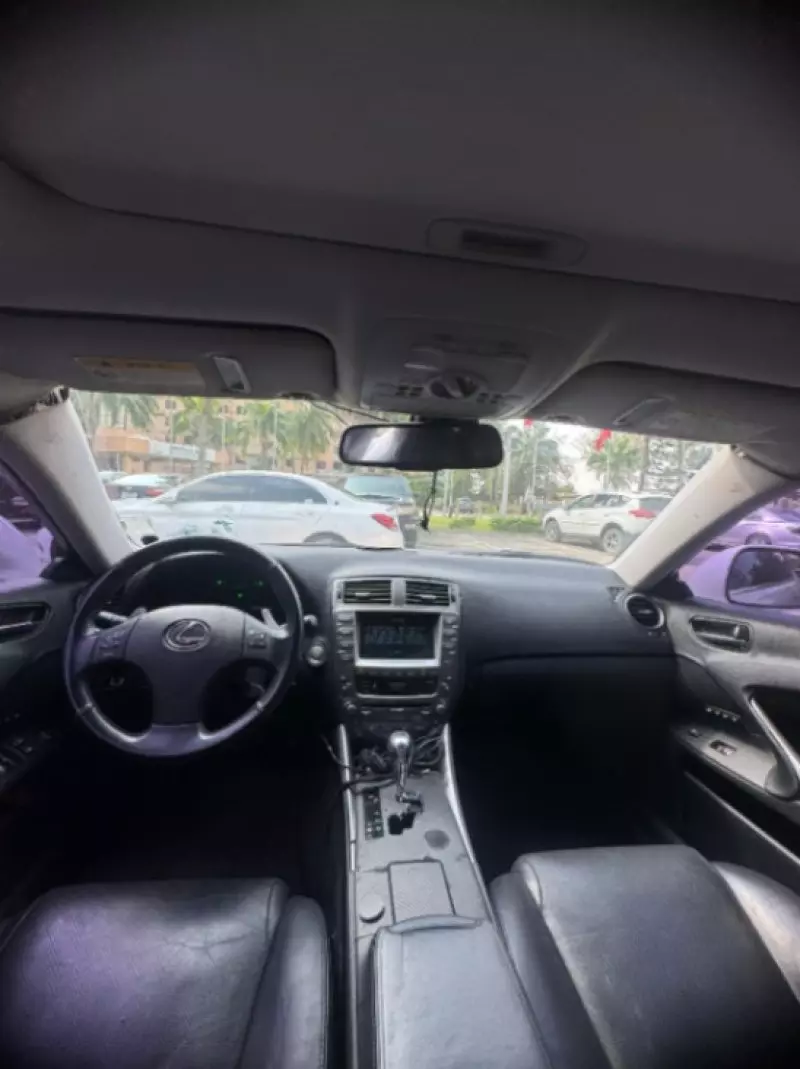 Lexus IS 250   - 2008