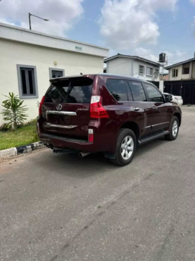 Lexus GX 460   - 2012