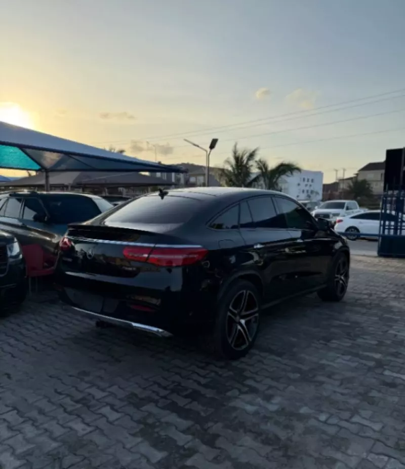 Mercedes-Benz GLE 450   - 2016