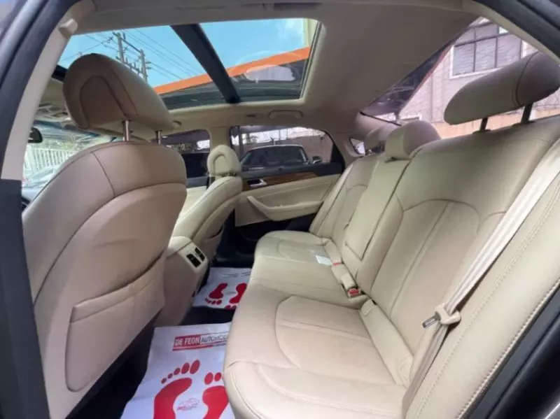 Hyundai Sonata   - 2015