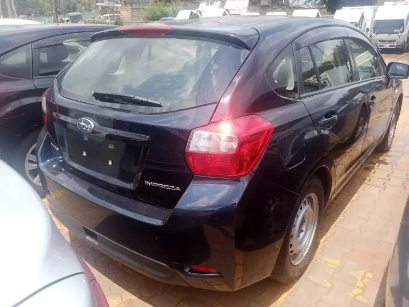 Subaru Impreza   - 2014