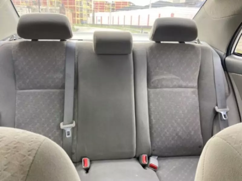 Toyota Corolla   - 2009