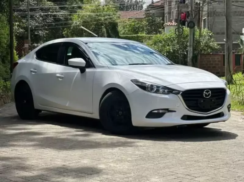 Mazda Axela    - 2019