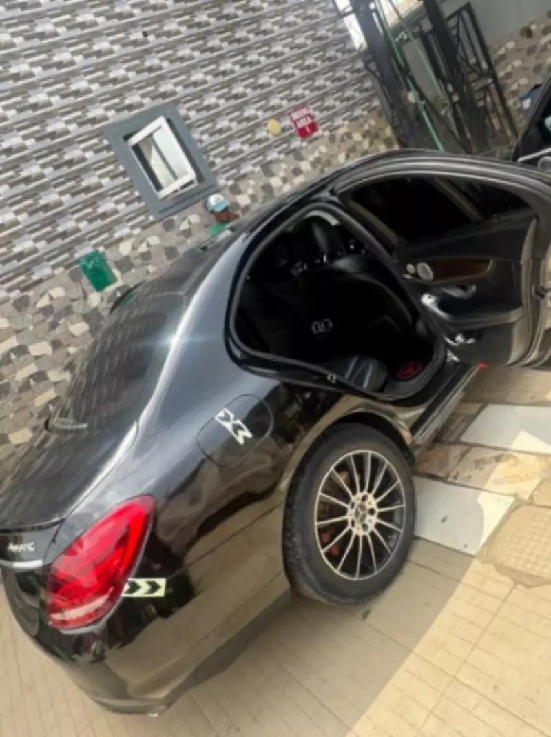 Mercedes-Benz C-Class   - 2015