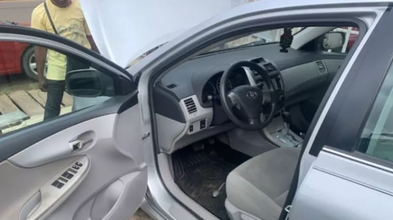 Toyota Corolla   - 2013