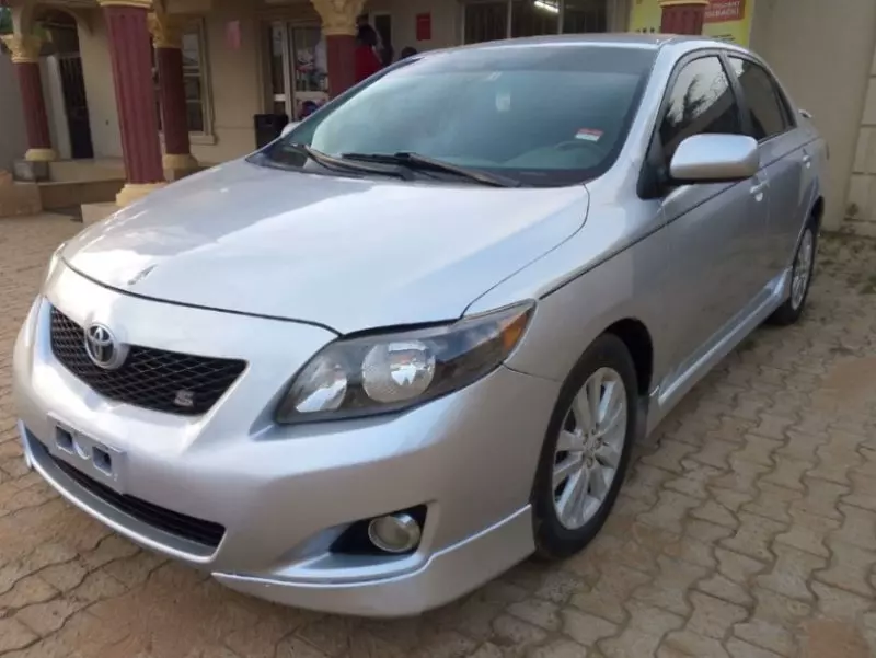 Toyota corolla   - 2019