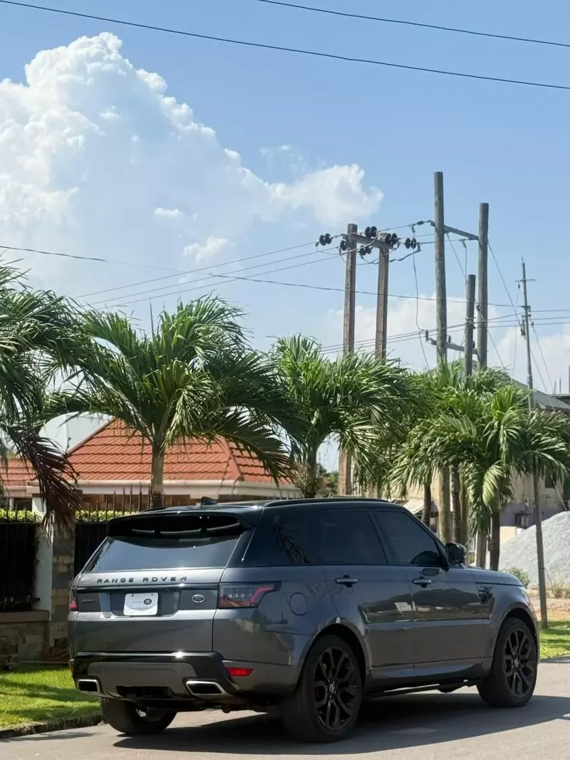 Land Rover RANGE ROVER SPORT HST