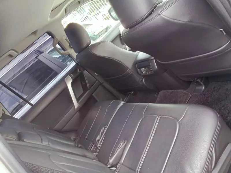 Toyota Land Cruiser Prado   - 2019