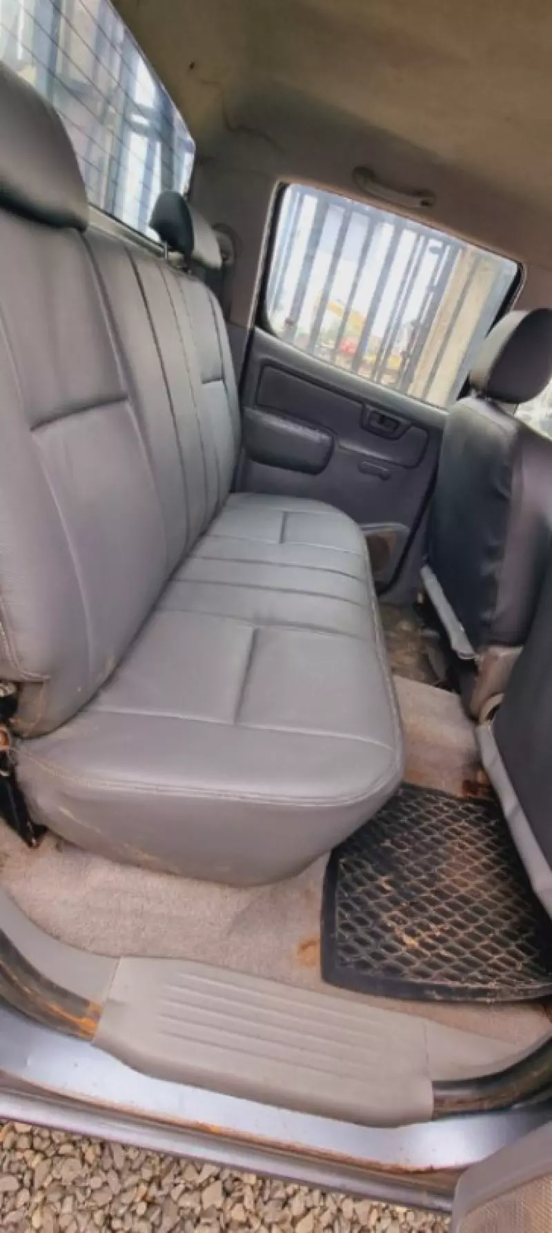 Toyota Hilux   - 2011