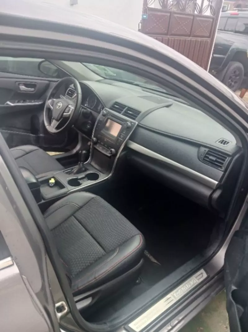 Toyota Camry   - 2015