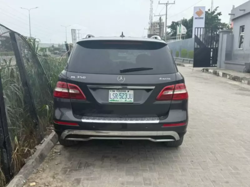 Mercedes-Benz ML 350   - 2012