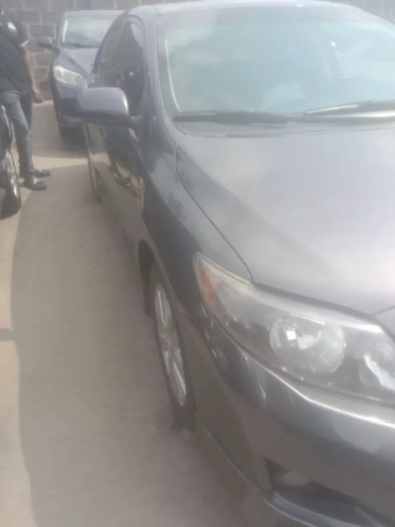 Toyota Corolla Sport   - 2010