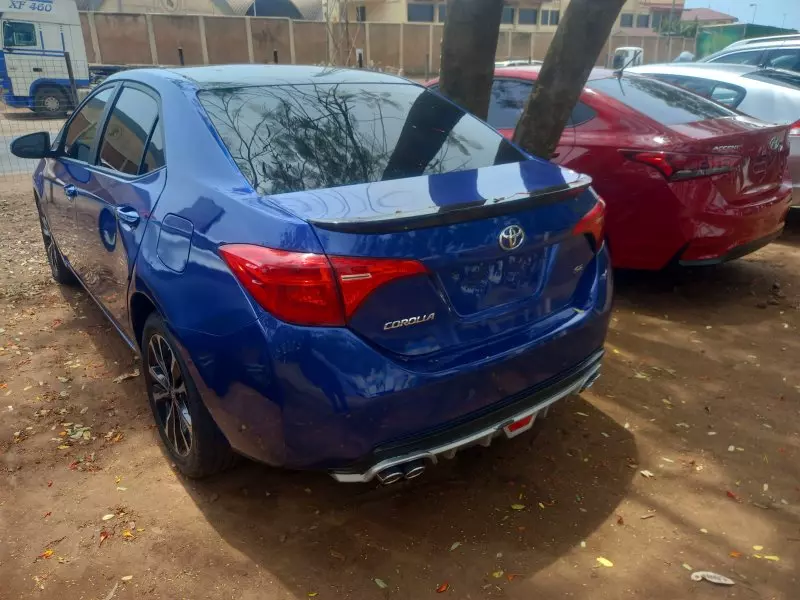 Toyota Corolla   - 2017