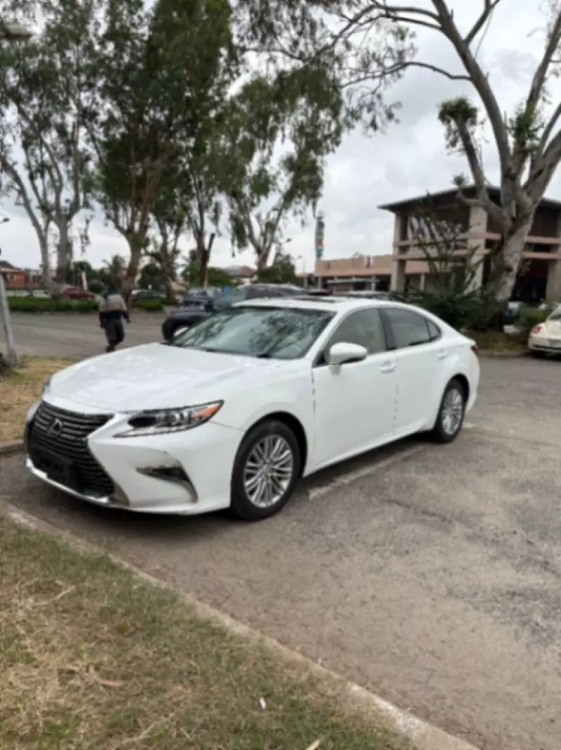 Lexus ES 350   - 2013