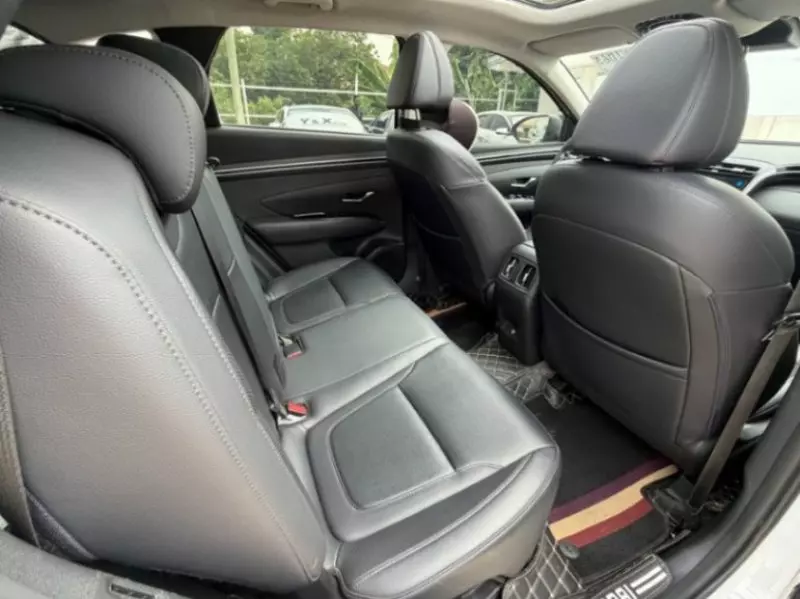 Hyundai Tucson   - 2021