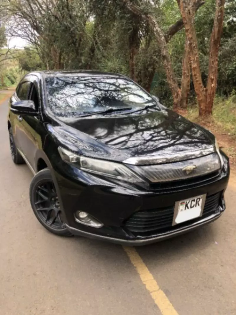 Toyota Harrier   - 2014