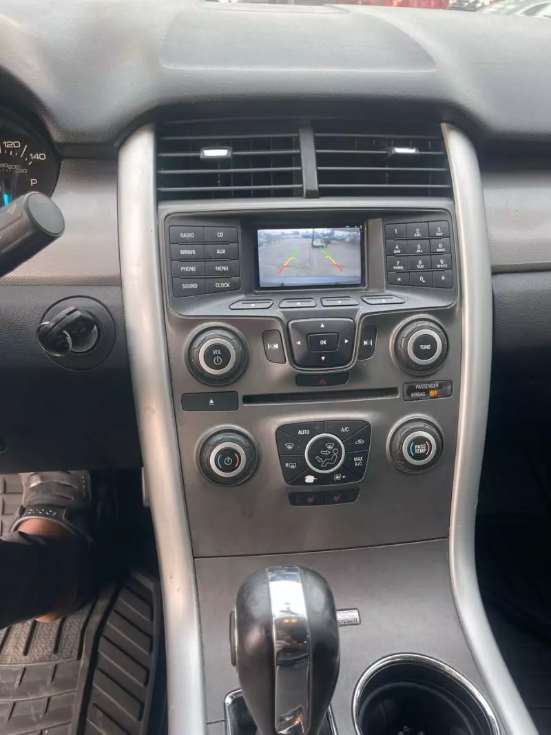 Ford Edge   - 2013