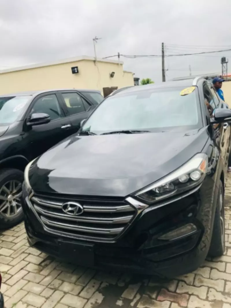 Hyundai TUCSON 2,0L BVA 4x2 GL   - 2017