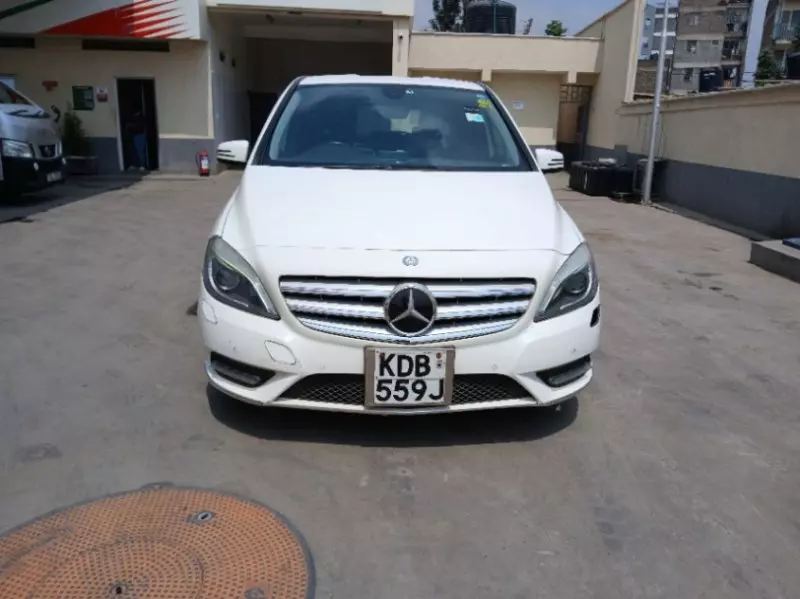Mercedes-Benz B 170   - 2013