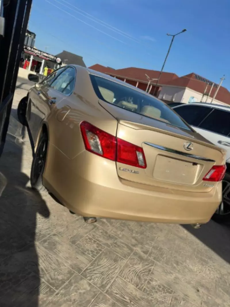 Lexus ES 350   - 2008
