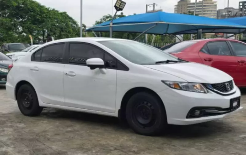 Honda Civic   - 2014