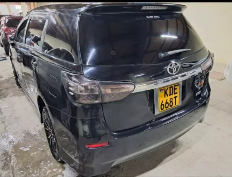 Toyota Wish   - 2014