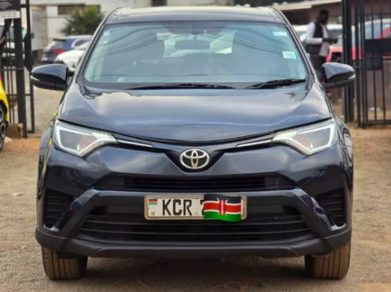 Toyota Rav4   - 2017