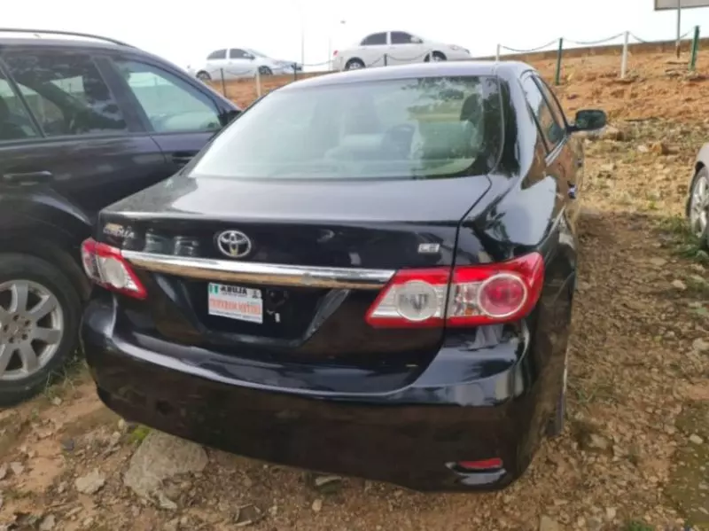 Toyota Corolla   - 2011