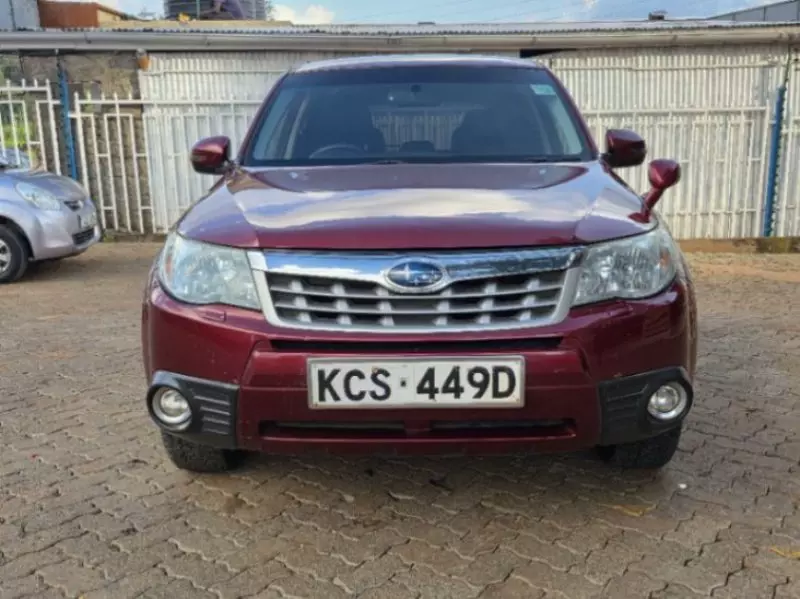 Subaru Forester   - 2011
