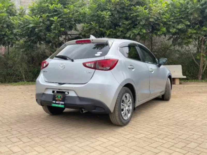 Mazda Demio   - 2018